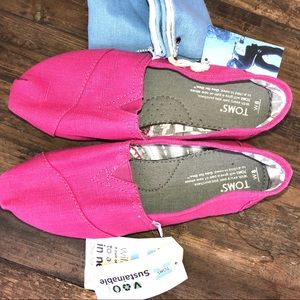 TOMS PINK RUBBER SOLED SLIP ONS NWT